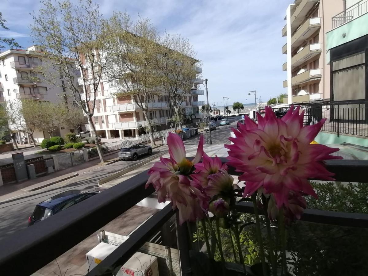 Hotel Abel & Residence Cesenatico Exterior foto